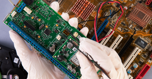 Reparo Eletrônico em Placas e Painéis